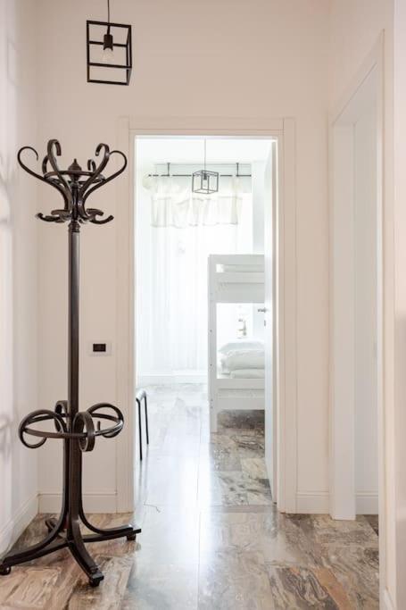 Bright & Modern 2 Min Metro 20Min Niguarda H Apartment Milan Bagian luar foto