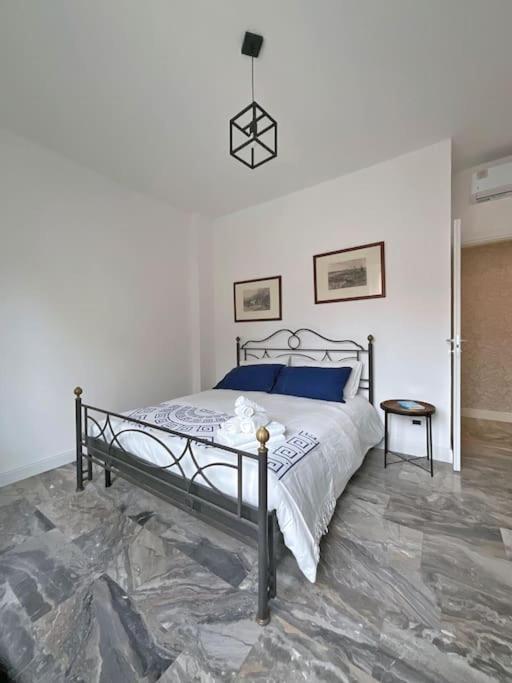 Bright & Modern 2 Min Metro 20Min Niguarda H Apartment Milan Bagian luar foto